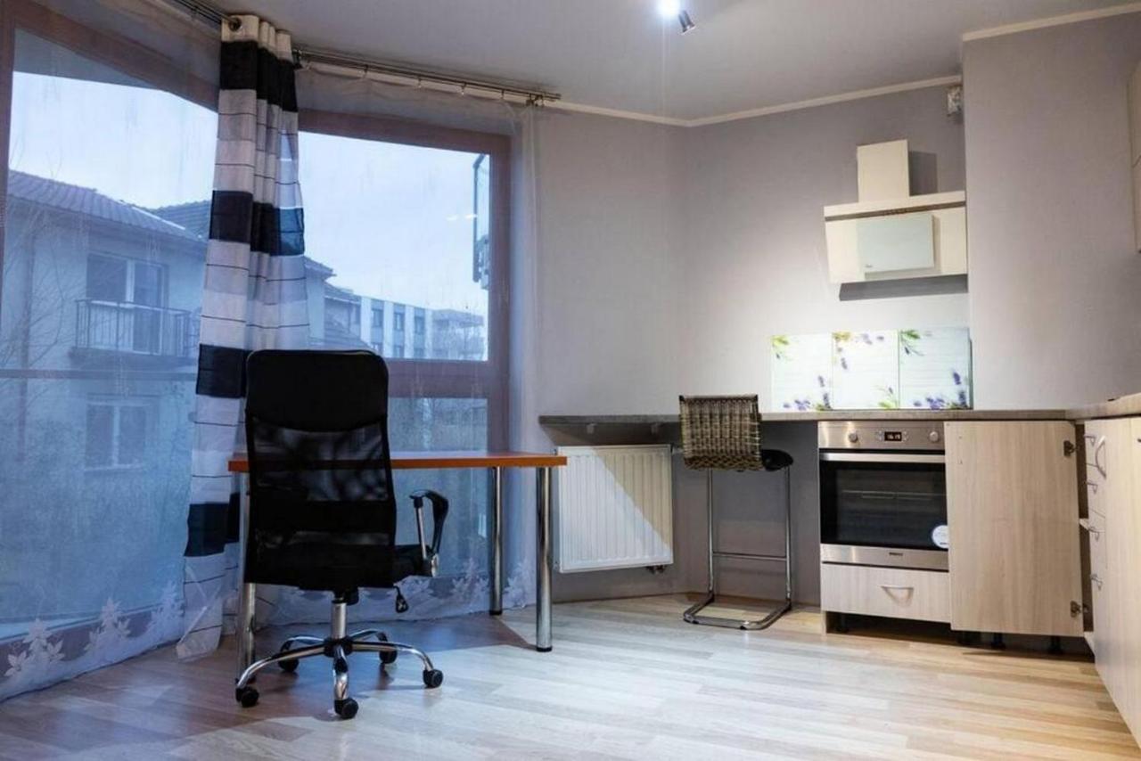 Mini Apartament Cracow / Krakow Z M. Postojowym Apartment Ngoại thất bức ảnh